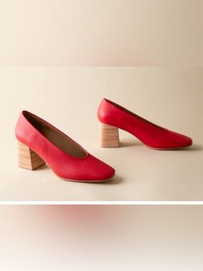 Huma Blanco Block heel pump sz 39